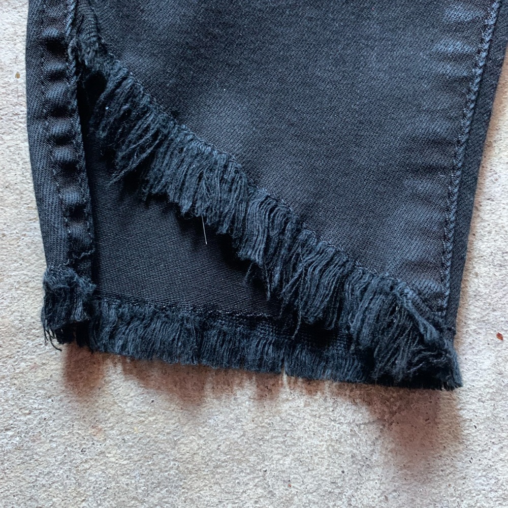 7 for all mankind black jeans. High rise ankle gwenevere. Size 25. - Picture 5 of 9